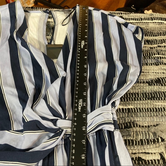 NWT Madison Sleeveless Stripe Jumpsuit - Picture 10 of 13